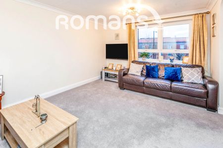 Heathcote Court, Osborne Road, Windsor, SL4 - Photo 3