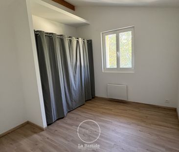 Location Maison 4 pièces 130m² DIEULEFIT 26220 - Photo 2