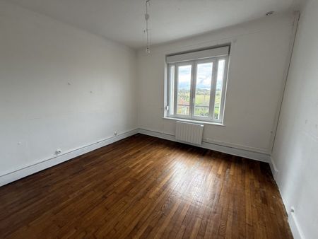 Appartement 4 pièces à Viviers-sur-Chiers - Photo 3