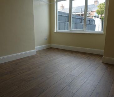 3 bedroom House To Let Total Size: 1023 SQ FT - Photo 1