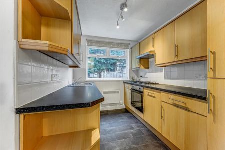 1 bedroom flat to rent - Photo 4