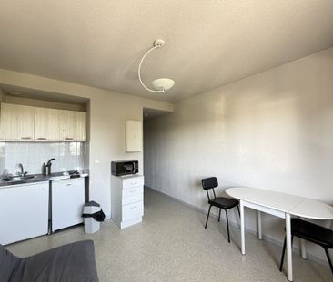 Location Appartement 1 pièce 18m² RODEZ 12000 - Photo 2