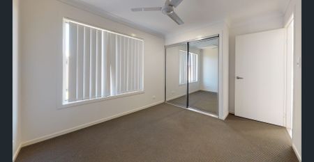 Stunning Family Home! - Photo 5