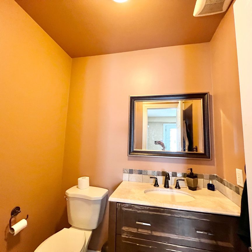 For Lease - 2 Palmolive Street, Brampton, Ontario - Photo 1