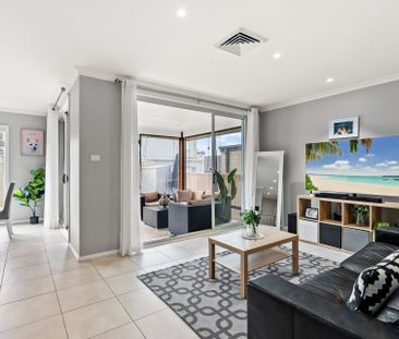 Modern Family Home - Close To Church & Thomas Hassall College - Photo 4