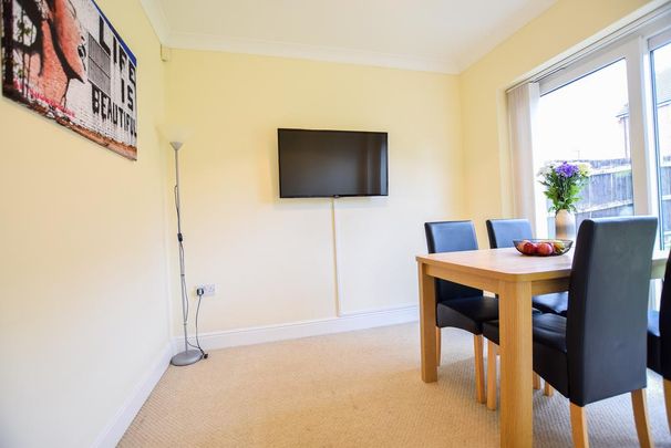 1 bedroom detached house to rent - Photo 1