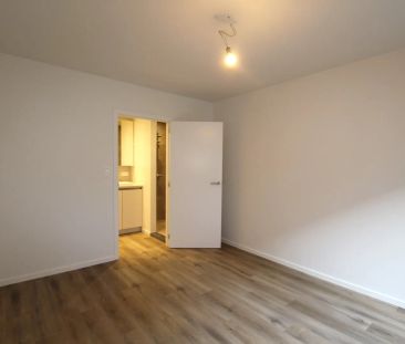 GELIJKVLOERS APPARTEMENT IN HET CENTRUM - Photo 6