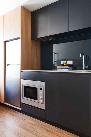 Signature Studio Apartment - Photo 3