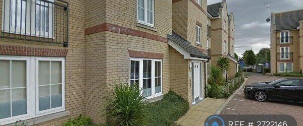 1 bedroom in a flat share to rent - Photo 1