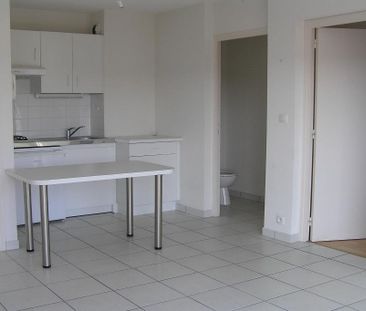 Location Appartement 2 pièces 34m² RODEZ 12000 - Photo 2