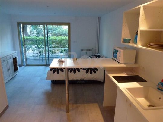 Appartement 1 pièce(s) 23.55 m² - Photo 1