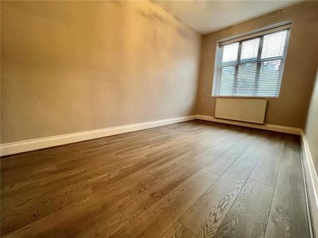 3 bedroom apartment to rent - Photo 5