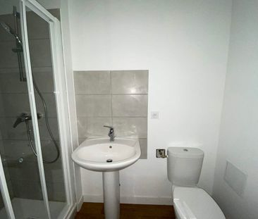 Location Appartement 2 pièces 28m² - Photo 2