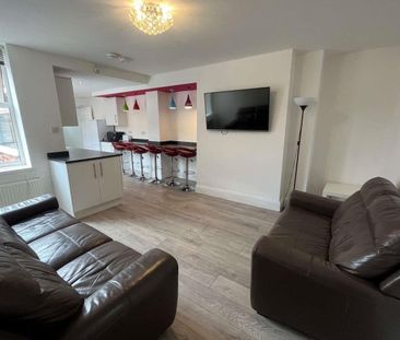 Tavistock Road, Jesmond - Photo 1