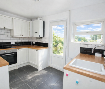 2 bedroom terraced house to rent - Photo 5