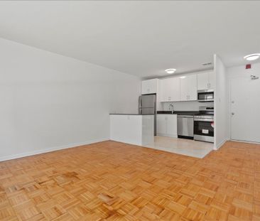 For Lease - 3111 Eglinton Avenue Unit# 102, Toronto, Ontario - Photo 5