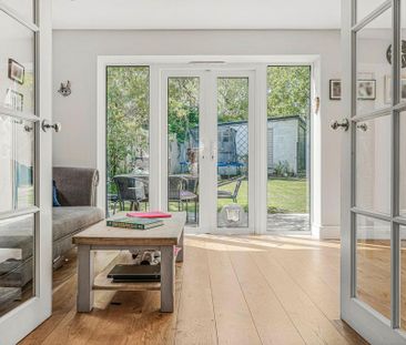 4 bedroom detached house to rent - Photo 3