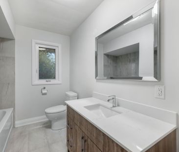 For Lease - 1503 Lochlin Trail, Mississauga, Ontario - Photo 4