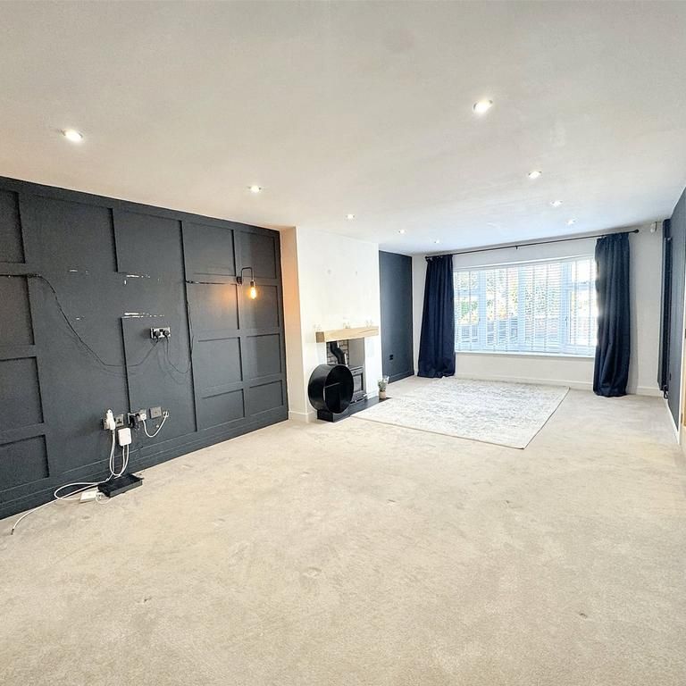 4 bedroom detached house to rent - Photo 1