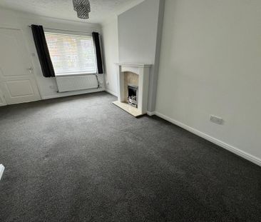 2 bedroom maisonette to rent - Photo 2