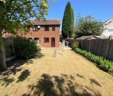 2 bedroom semi-detached house to rent - Photo 3