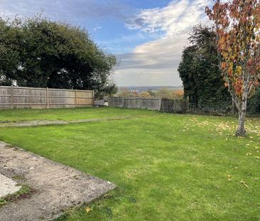 2 bedroom semi-detached house to rent - Photo 2