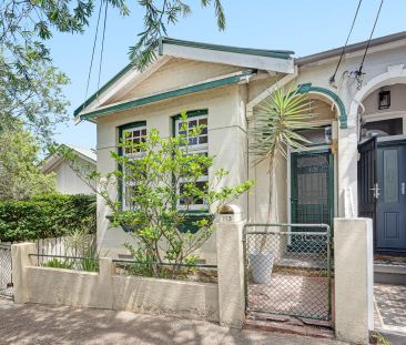 Charming Two Bed Plus Study Semi In Heart of Greenwich - Photo 3