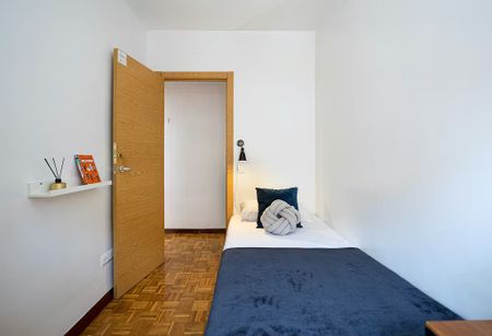 Calle de Alonso Nez, Madrid, Community of Madrid 28039 - Foto 4