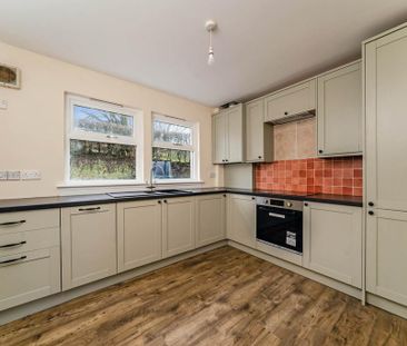 3 bedroom detached house to rent - Photo 6