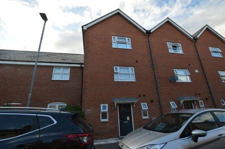 Lenz Close, Colchester, CO1 - Photo 2