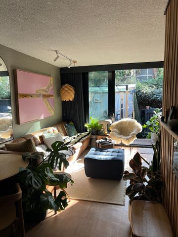 South Melbourne - Photo 2