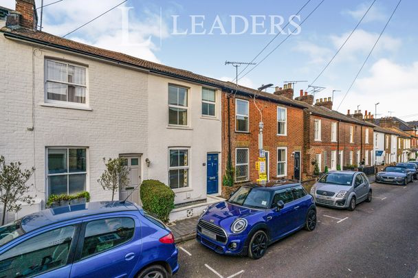 2 bedroom house to rent Alexandra Road, AL1 - Photo 1