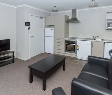 Furnished accommodation - Photo 1