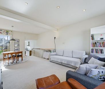 2 bedroom terraced house to rent - Photo 2