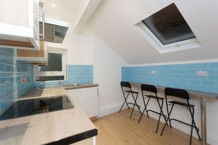 Coldcotes Avenue, Leeds - Photo 2