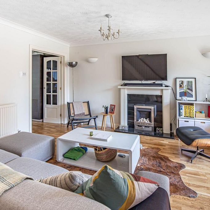 3 bedroom detached house to rent - Photo 1