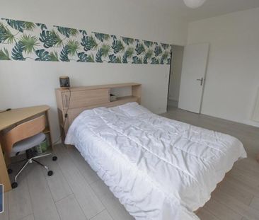 Location Appartement 3 pièces 73m² LE MANS 72000 - Photo 2