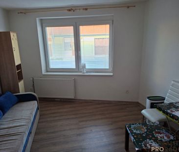 Pronájem bytu 1+kk a garsoniéry 25 m², Palackého, Nové Strašecí - Photo 2