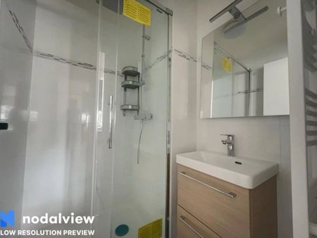 Location Chambre 7 pièces 95 m2 à Athis-Mons - Photo 3