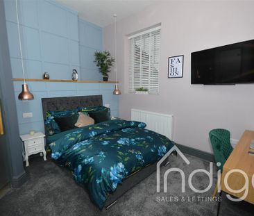 1 bedroom in a house share to rent - Photo 5