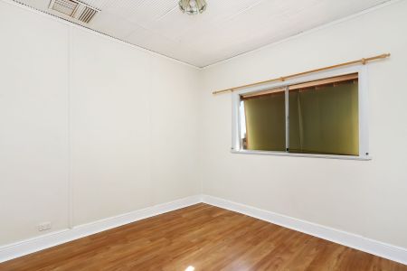 749 Beryl Street - Photo 5