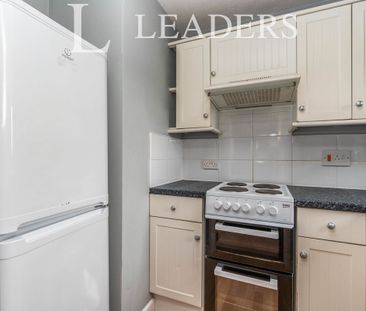 apartment to rent Chester Court, 258 Winchester Road, Southampton, ... - Photo 6