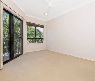 BEACHSIDE LIVING - 4/22 The Strand - Photo 2