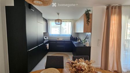 À reprendre :4,5 pièces, 100 m², Écublens, dès le 15.12.2026 - Photo 3