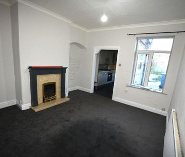 3 bedroom terraced house to rent - Photo 4