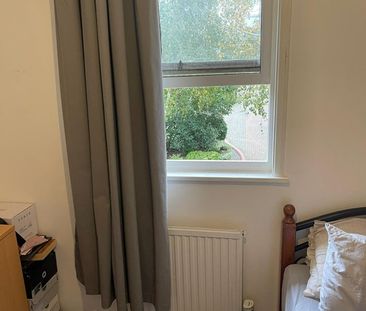 Room in a Shared House, Lockesfield Place, E14 - Photo 4