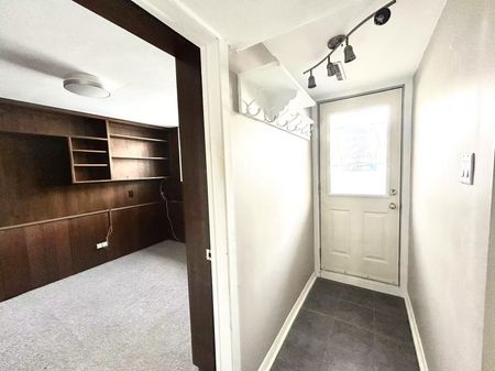 For Lease - 5183 Cherryhill Crescent, Burlington, Ontario - Photo 4