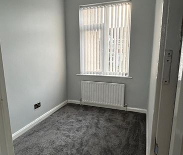 3 Bed Terraced House, Coventry, CV6 - Photo 3