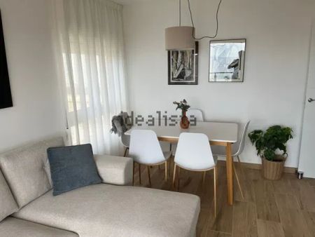 Alquiler de piso en Calle Gabriel y Galán, 9 - Photo 4