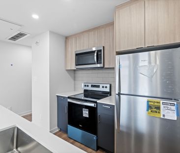 78 Rosemount Avenue Ottawa ON K1Y 1P6 - Photo 3